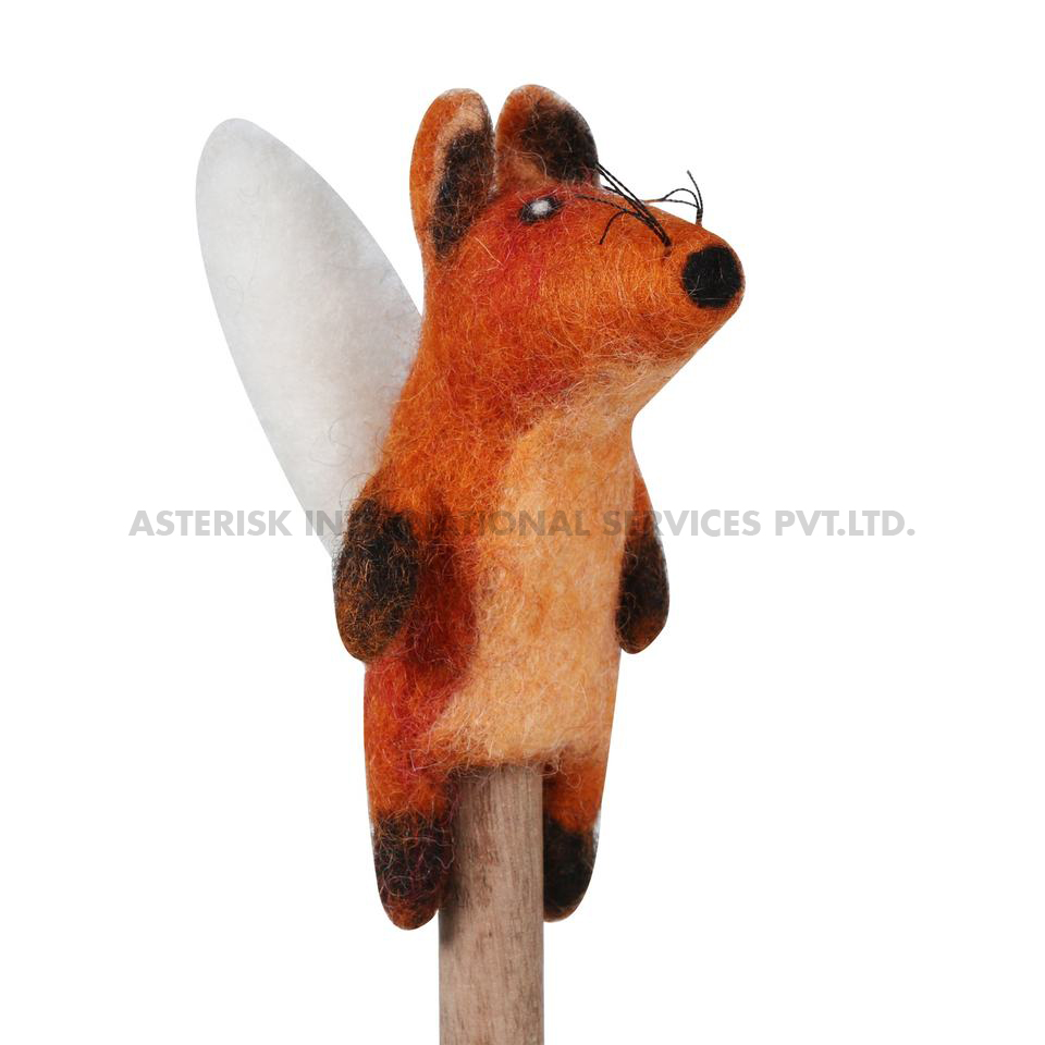 brown-fox-felt-finger-puppet